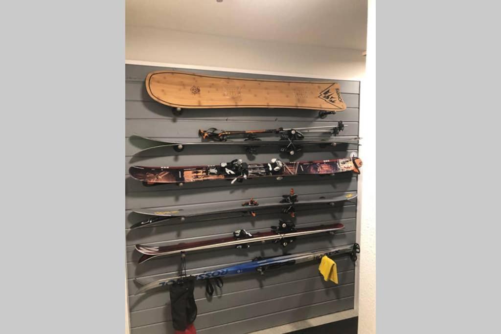 Mountain Edge Ski-In Ski-Out Condo Kimberley Luaran gambar